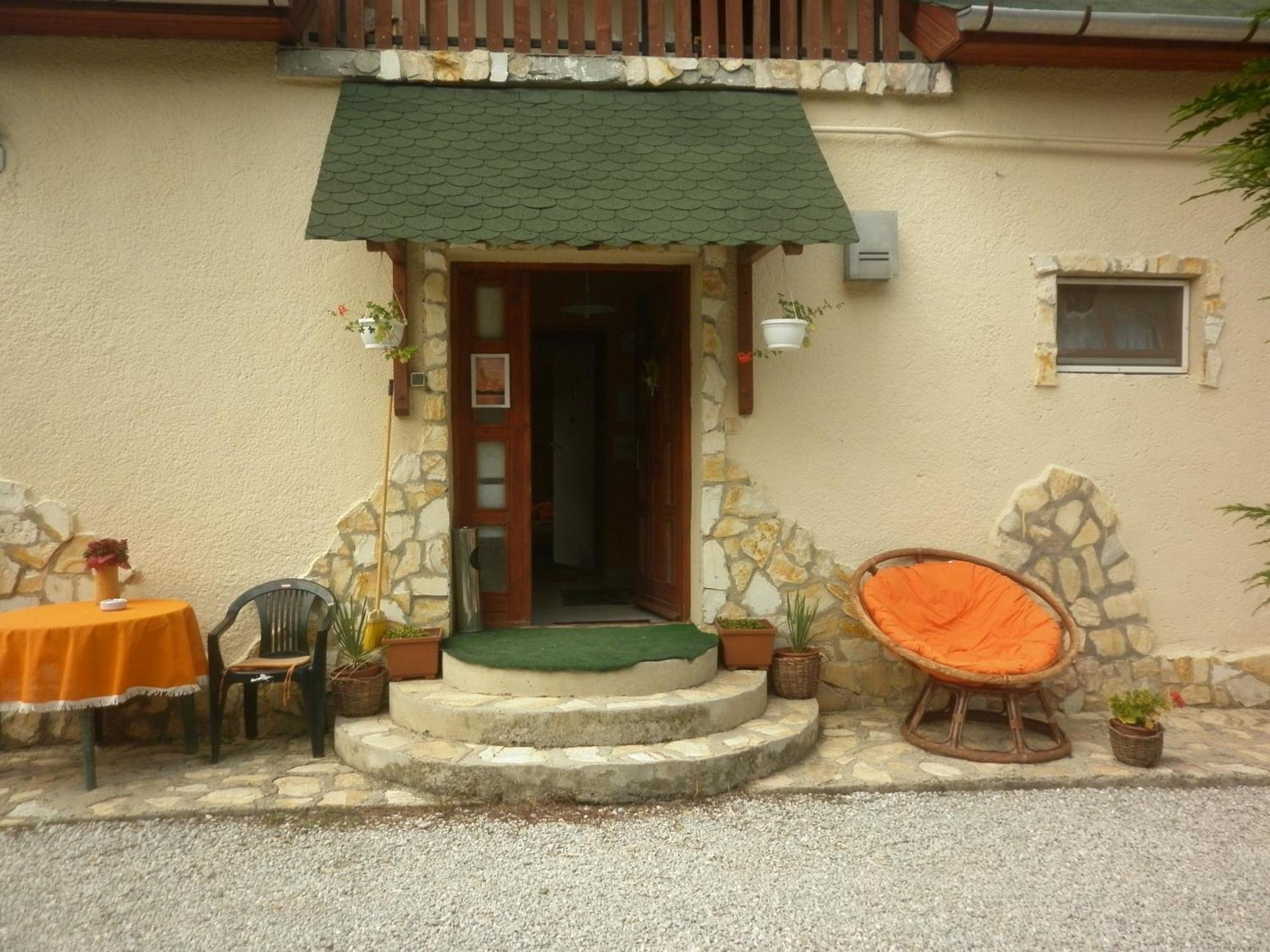 Taltos Vendeghaz Bed and Breakfast Szilvásvárad Exteriör bild