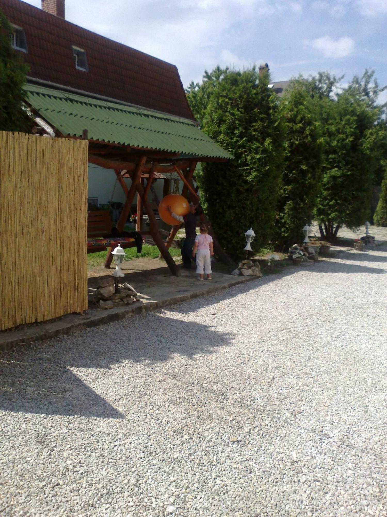 Taltos Vendeghaz Bed and Breakfast Szilvásvárad Exteriör bild